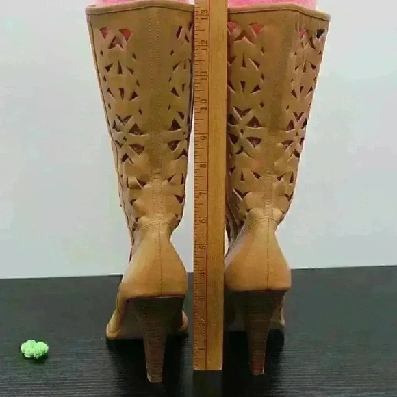 Vintage Mia Lacey Women’s Tan Leather Boots - Picture 8 of 10